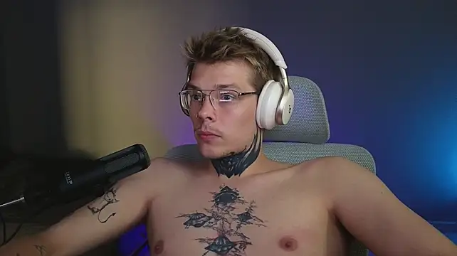 Webkamerová show DENIS_HERE
