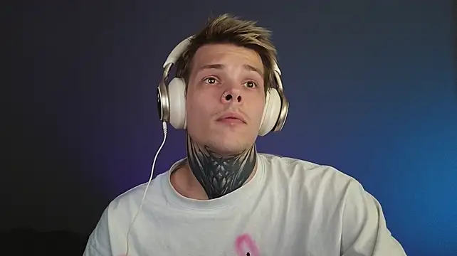 DENIS_HERE: вебкам-шоу