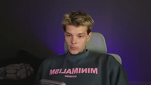Вебкам-шоу DENIS_HERE