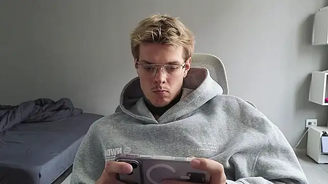 DENIS_HERE Webcamshow