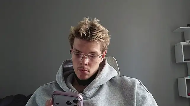 Вебкам-шоу DENIS_HERE