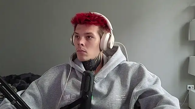 DENIS_HERE Show Webcam