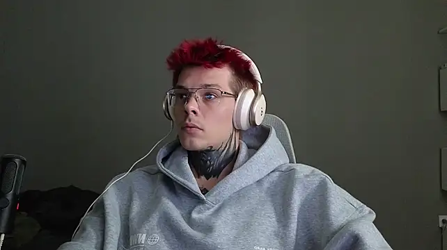 DENIS_HERE Шоу с уебкамера