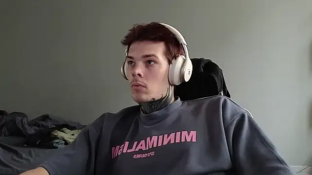 DENIS_HERE's Webcam Show