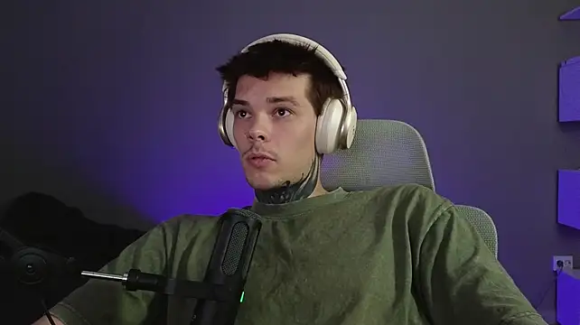 DENIS_HERE: вебкам-шоу