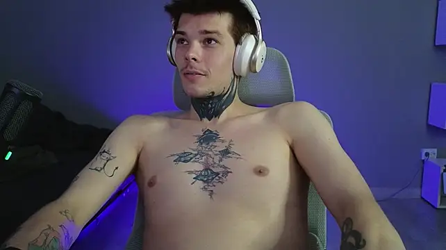 DENIS_HERE: вебкам-шоу