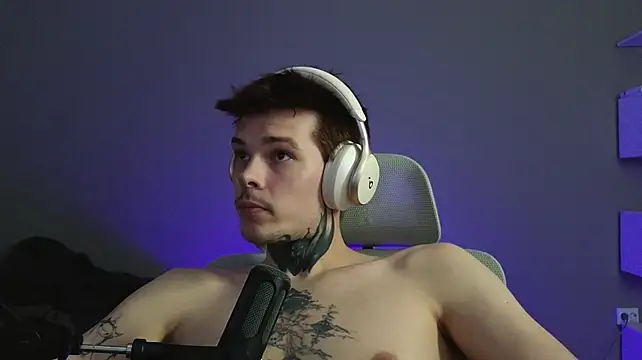 DENIS_HERE Webcam-Show