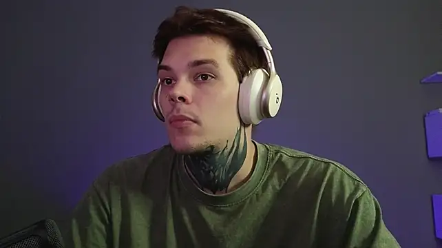 DENIS_HERE Show Webcam