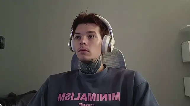DENIS_HERE 网络视讯表演