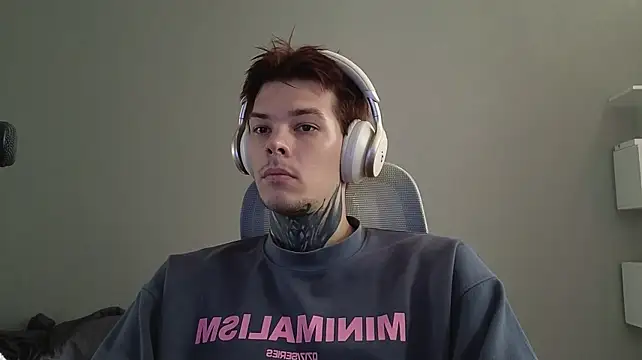 DENIS_HERE 网络视讯表演
