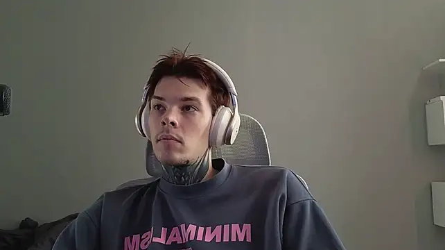 DENIS_HERE Шоу с уебкамера