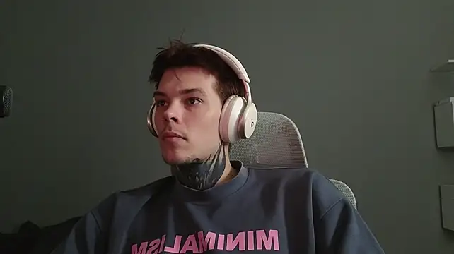 DENIS_HERE Шоу с уебкамера