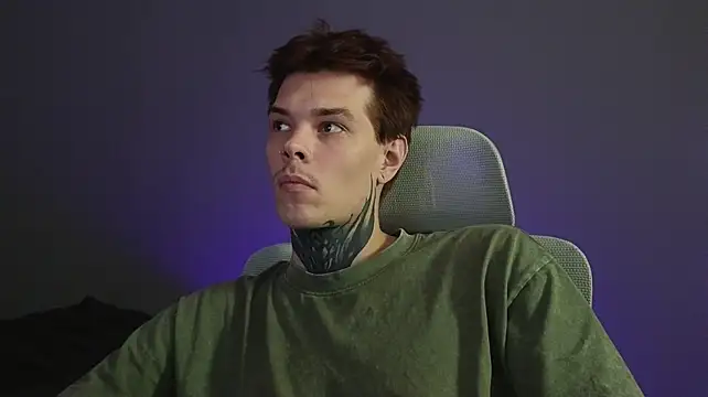 DENIS_HERE 网络视讯表演