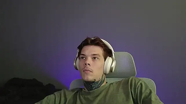 DENIS_HERE: вебкам-шоу