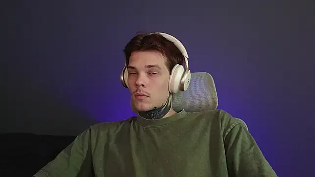 DENIS_HERE's Webcam Show