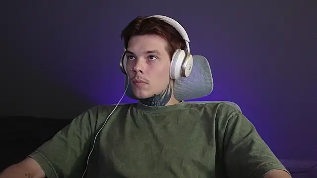 DENIS_HERE's Webcam Show