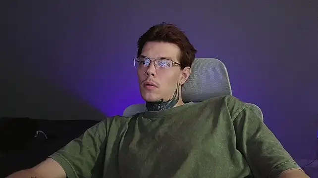 DENIS_HERE Adlı Modelin Web Kamerası Şovu
