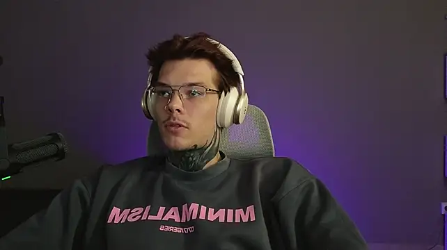 DENIS_HERE: вебкам-шоу