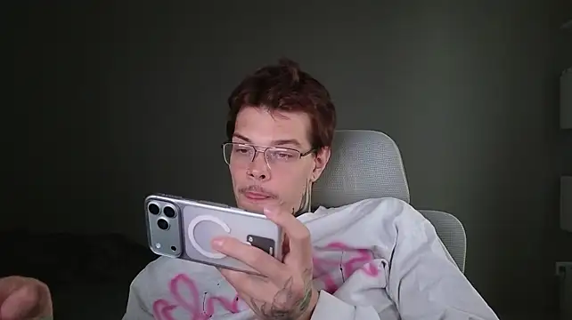DENIS_HERE Show Webcam