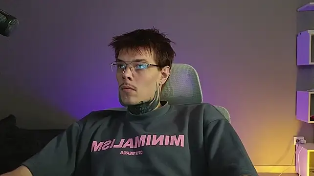 DENIS_HERE Show Webcam