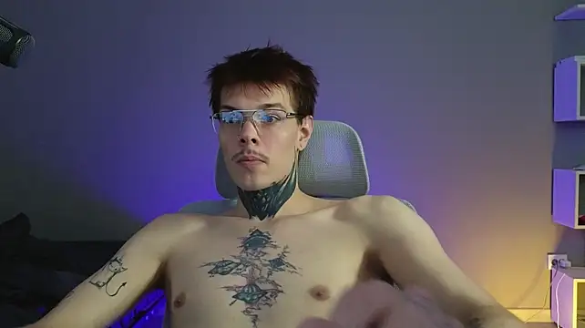 DENIS_HERE Webcam Show