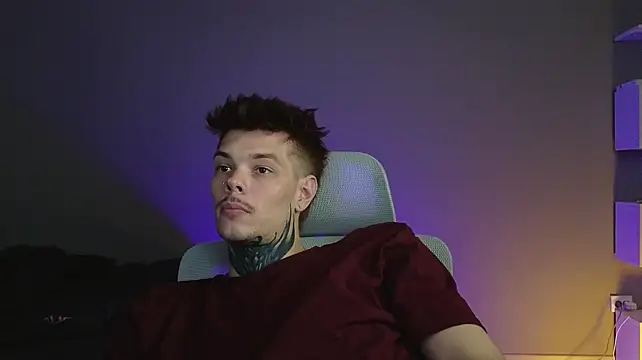 DENIS_HERE Webcam Show