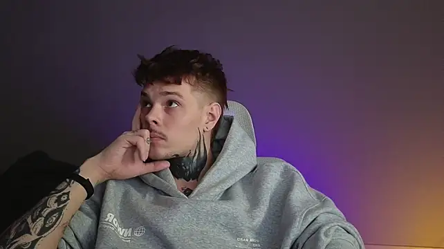 DENIS_HERE Webcam-Show