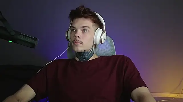 Вебкам-шоу DENIS_HERE