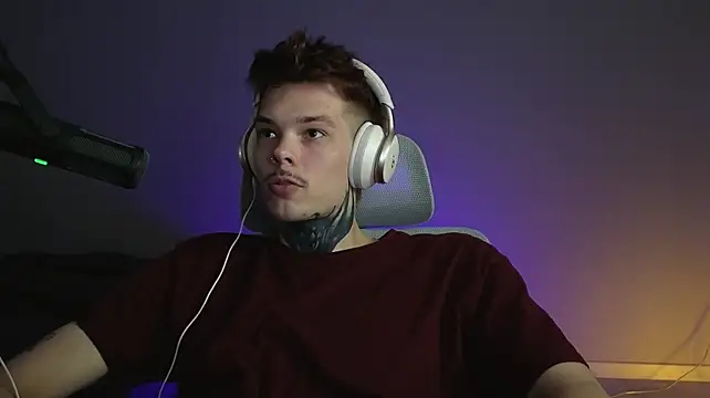 DENIS_HERE: вебкам-шоу