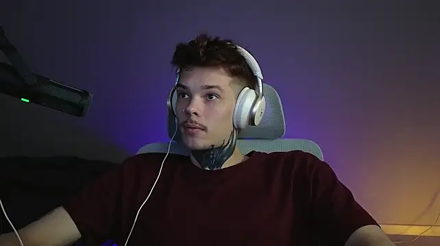 DENIS_HERE Webcam Show