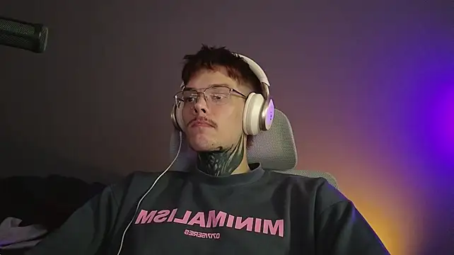 DENIS_HERE Webcamshow