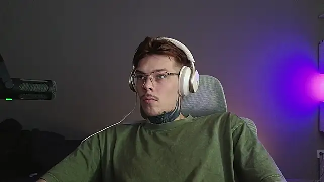 DENIS_HERE: вебкам-шоу