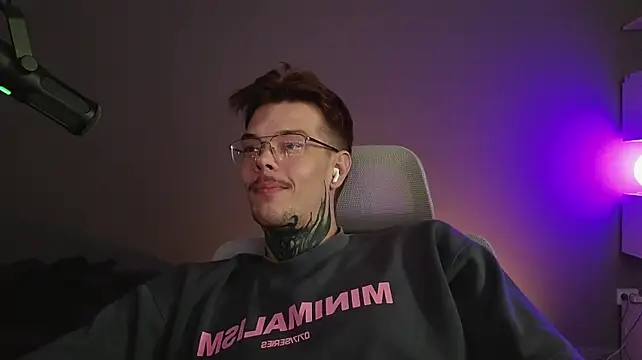 DENIS_HERE: вебкам-шоу