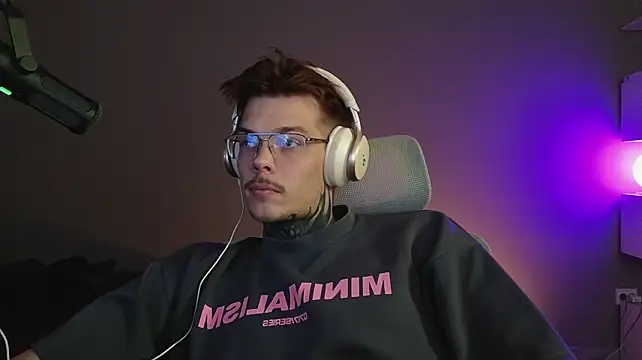 DENIS_HERE: вебкам-шоу