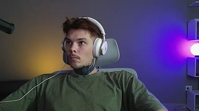 DENIS_HERE: вебкам-шоу