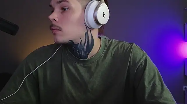 Webkamerová show DENIS_HERE
