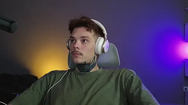 Webkamerová show DENIS_HERE