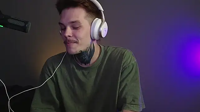 DENIS_HERE Show Webcam