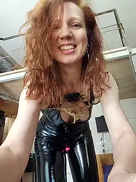 Exhibitionsplit Live XXX Chat