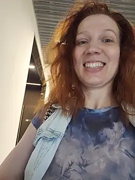 Exhibitionsplit's Webcam Show
