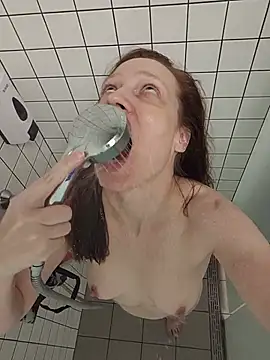 Exhibitionsplit's Webcam Show