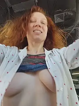 Chat XXX en directo de Exhibitionsplit
