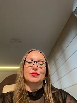 دردشة Roleplay_Queen الجنسية المباشرة