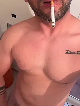 gymcock39 Adlı Modelin Web Kamerası Şovu