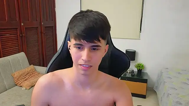 carl_dixon Adlı Modelin Web Kamerası Şovu