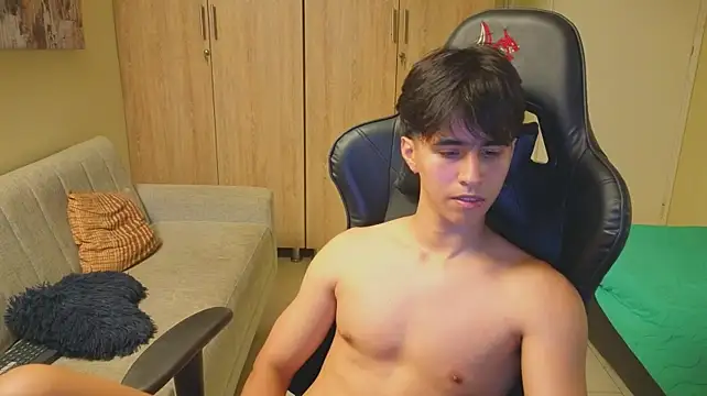 Chatroom XXX en direct de carl_dixon