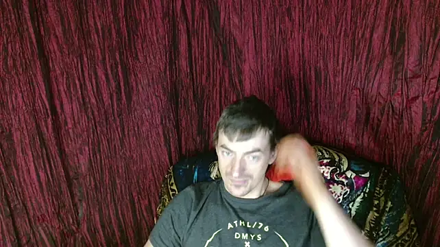ConanJones Show in webcam