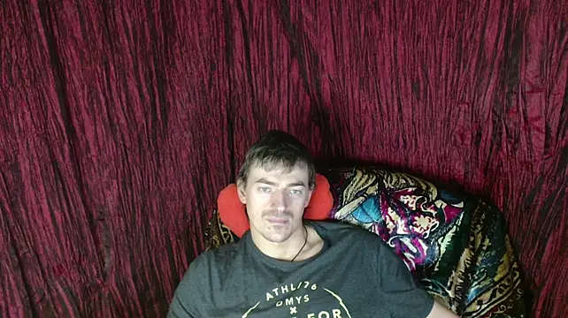 ConanJones Pertunjukan Webcam