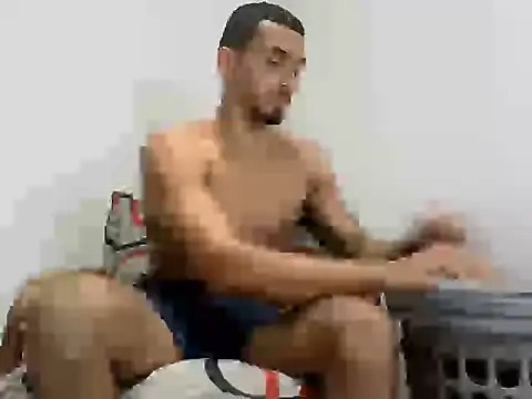 YakedCrus Webcam Show