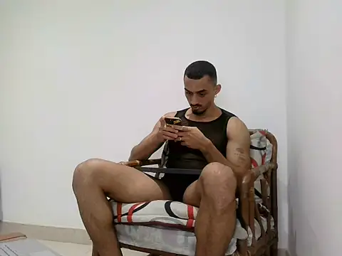 YakedCrus Webcam Show
